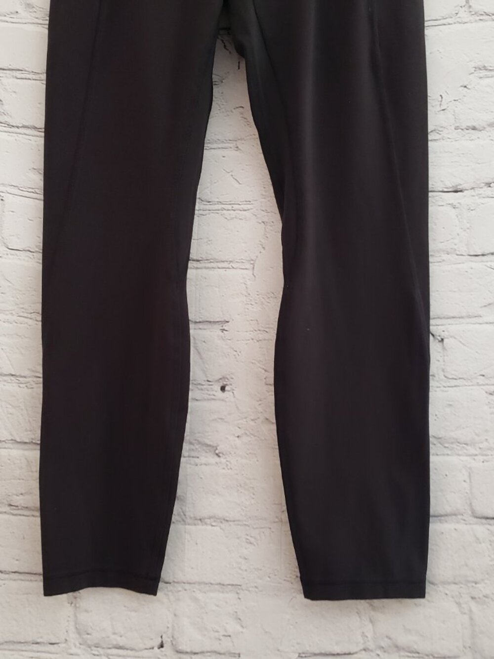 Lululemon Align Leggings - Picture 8 of 13